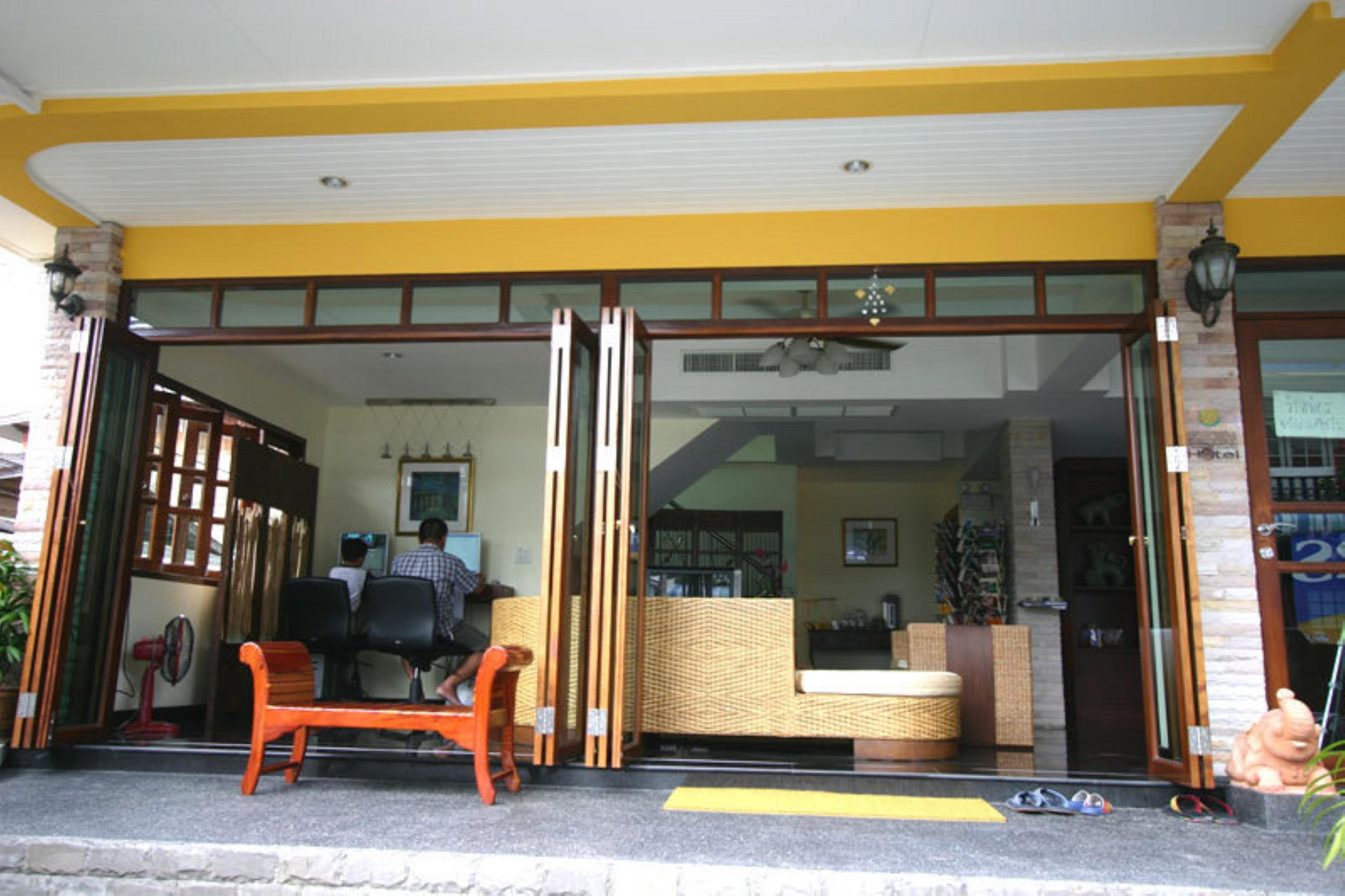 Chomsin Hua Hin ชมสินธุ์ หัวหิน Hotel Exterior foto